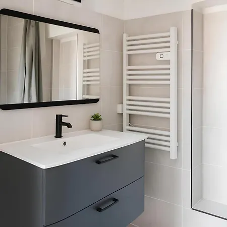 Apartman 3 Privee Avec Espace Commun Centre Linge Et Menage Inclus Privee